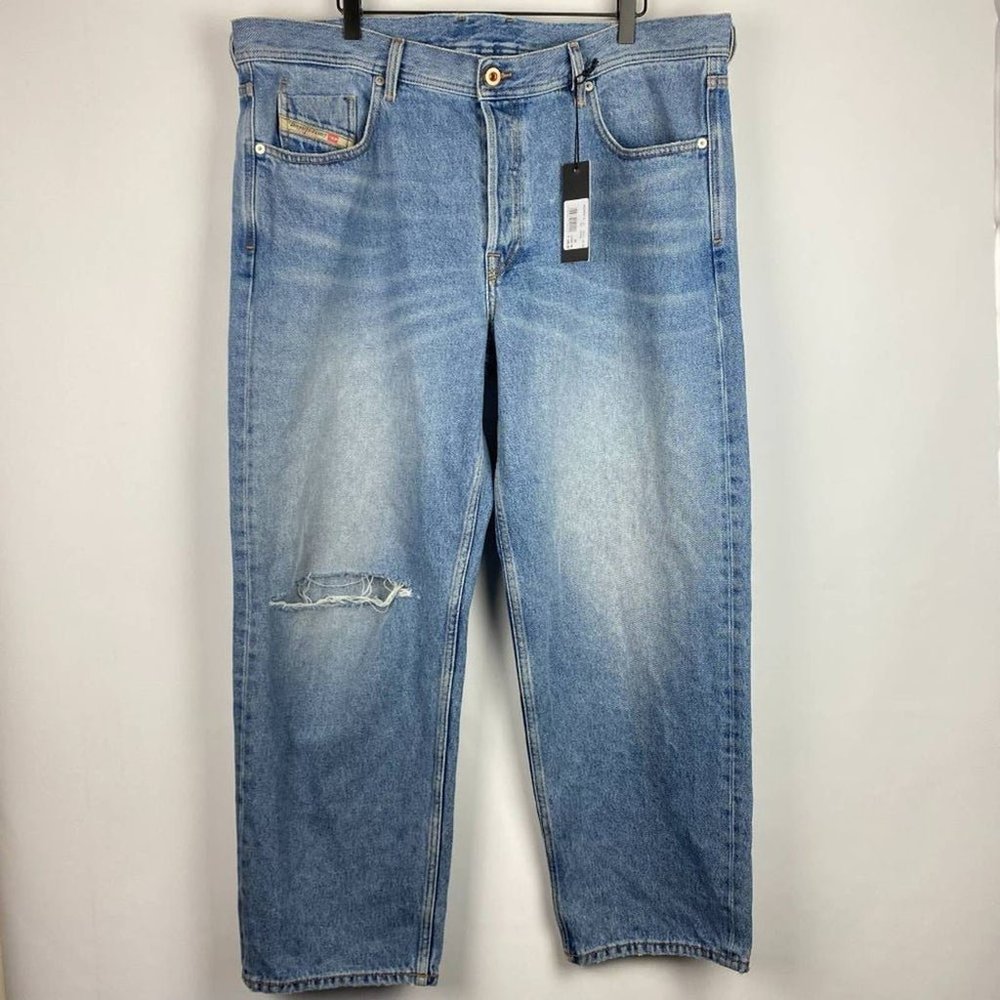 NWT - DIESEL DAGH DEMIN PANTS MADE IN ITALY SIZE 38